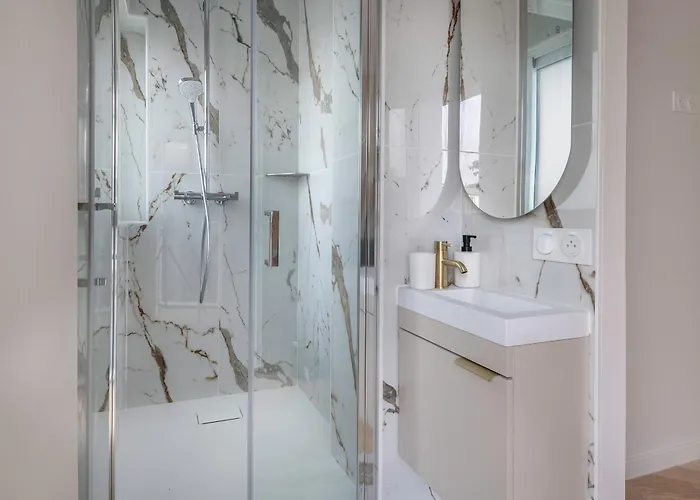 De Standing En Front De Mer, Pour 4 Apartment