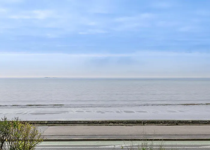 De Standing En Front De Mer, Pour 4 La Baule-Escoublac